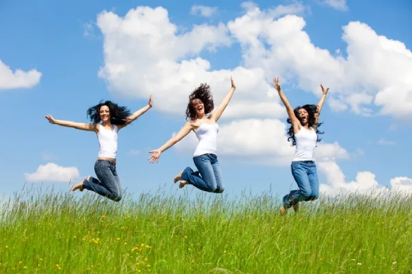 National vs International Tours – Which One is Right for You?